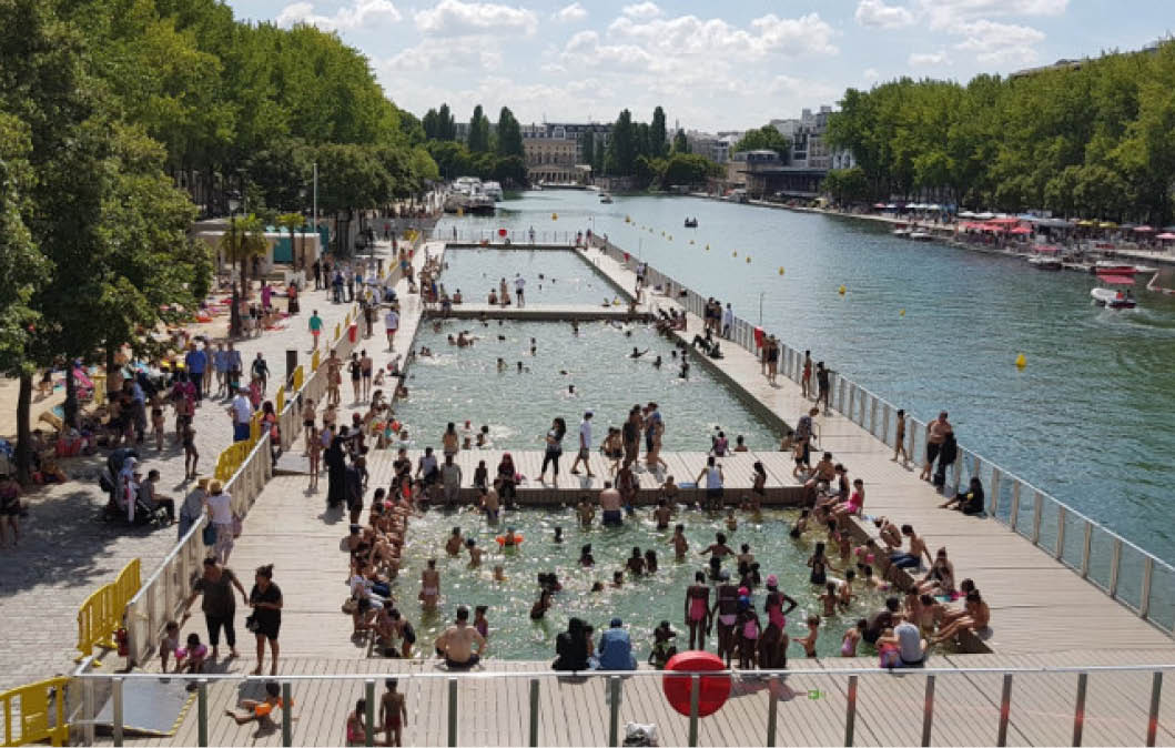 Bơi… trên kênh Paris
