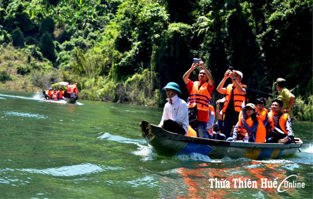 Du lịch Huế Vẫn lận đận