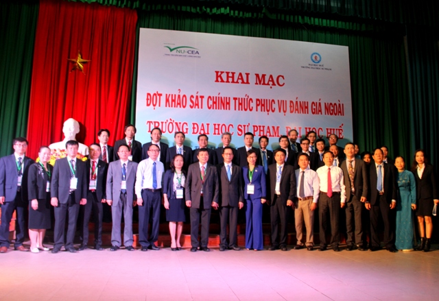 Khảo sát chính thức phục vụ đánh giá ngoài Trường ĐH Sư phạm