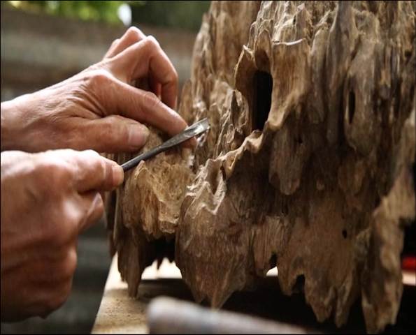 Hue agarwood