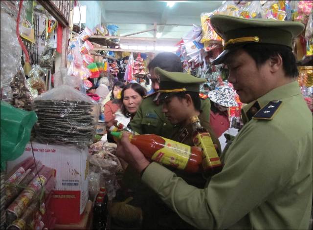 Làm tốt vai trò chủ công “gác cửa” thị trường