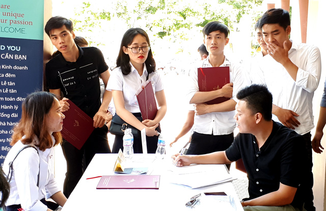 35 doanh nghiệp đăng ký tuyển dụng sinh viên