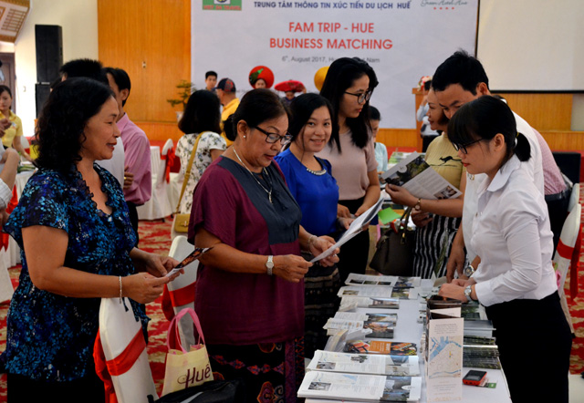 Business Matching between Hue and Da Nang enterprises