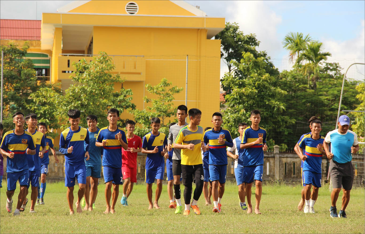 Tương lai đang ở phía trước