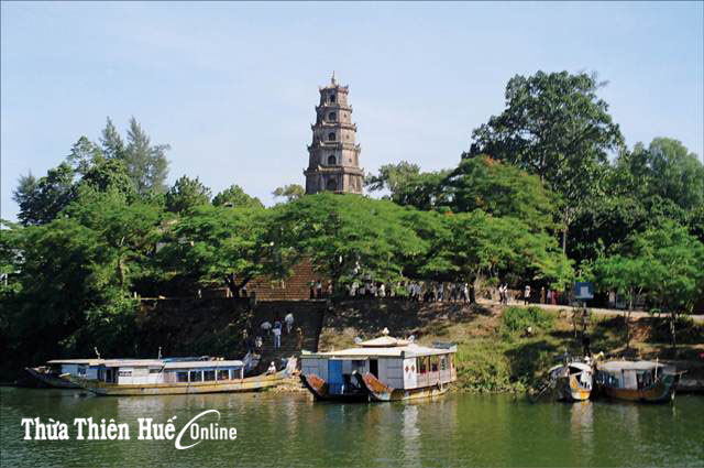 Hue Pagoda Tourism Route Waiting to Be Awakened