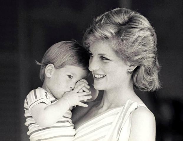 20 năm sau ngày mất, Công nương Diana vẫn còn sức hút