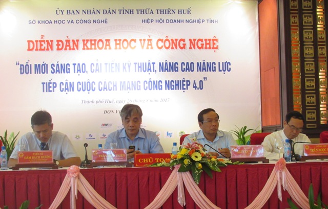 An overall strategy to adapt to the Industrial Revolution 4 0