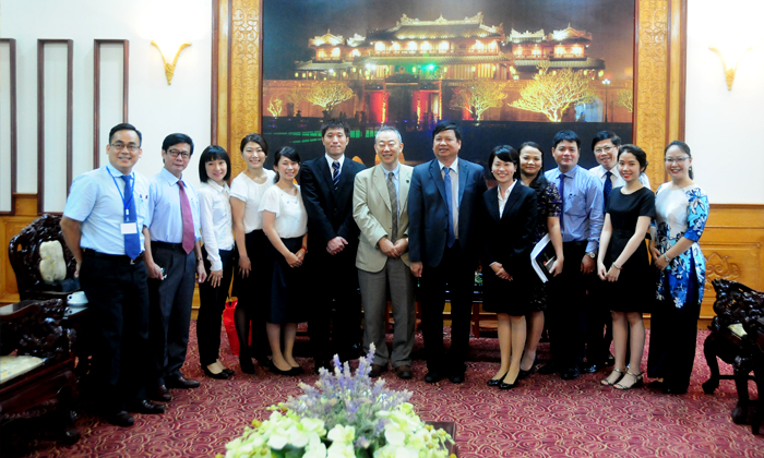 Co-operating to develop teaching Japanese in schools in Thua Thien Hue