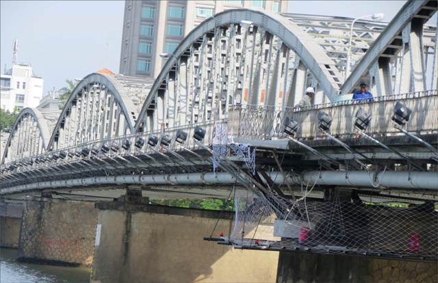 Phục hồi, thí điểm cầu Trường Tiền thành phố đi bộ
