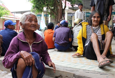 Xu hướng nữ hóa dân số cao tuổi