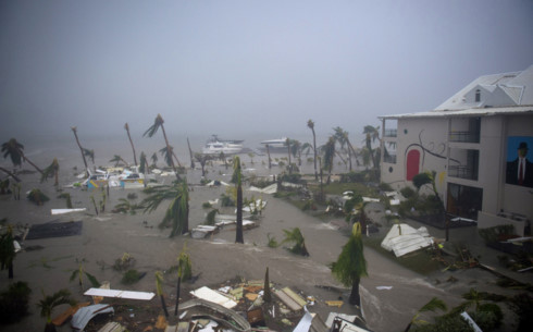Cuba sơ tán khách du lịch, chuẩn bị đối phó với bão Irma
