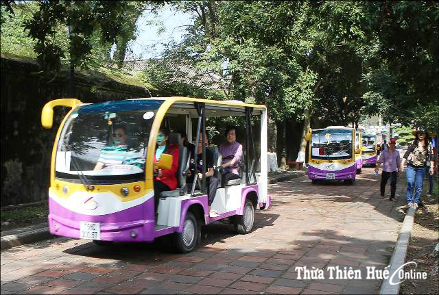 An toàn lưu thông cho ô tô điện