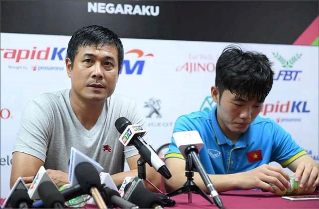 Thầy nội “mất thiêng”