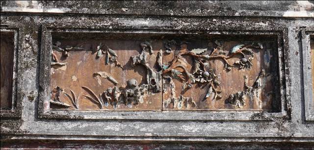 Độc đáo bình phong Tử Cấm thành