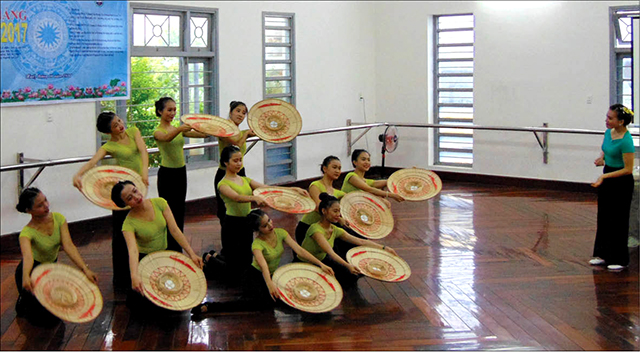 Lo lắng khi chuyển sang trường nghề