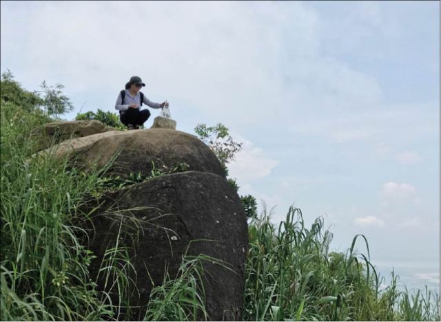 Nắng trên núi Bà Đen