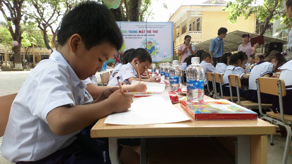 “Môi trường trong mắt trẻ thơ”