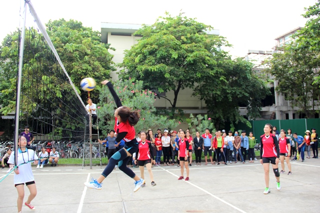 23 đội bóng tham gia giải bóng chuyền sinh viên Trường ĐH Sư phạm