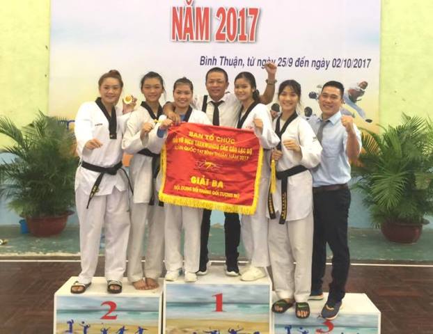 Giải vô địch Taekwondo các CLB mạnh toàn quốc Huế xếp thứ ba toàn đoàn nội dung đối kháng nữ