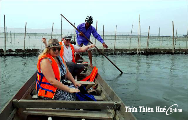 “Thuy Bieu in the morning – Tam Giang in the afternoon”