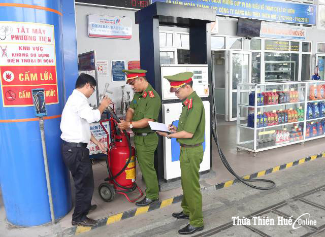 Siết chặt quản lý cơ sở kinh doanh xăng dầu, khí hóa lỏng