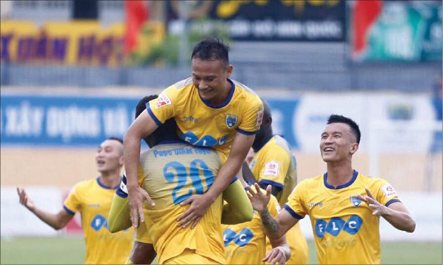 Khó ta và cũng khó người