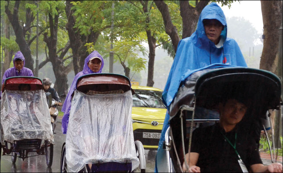 Tourist revenue in October estimated at 282 billion VND