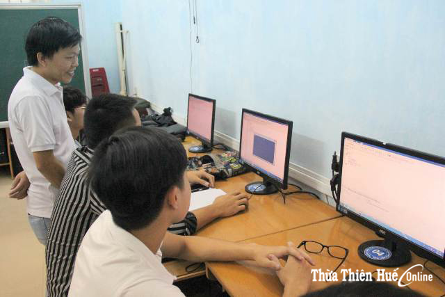 Khó giữ các ngành khoa học cơ bản