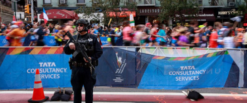 Mỹ thắt chặt an ninh giải Marathon ở New York sau vụ đâm xe khủng bố