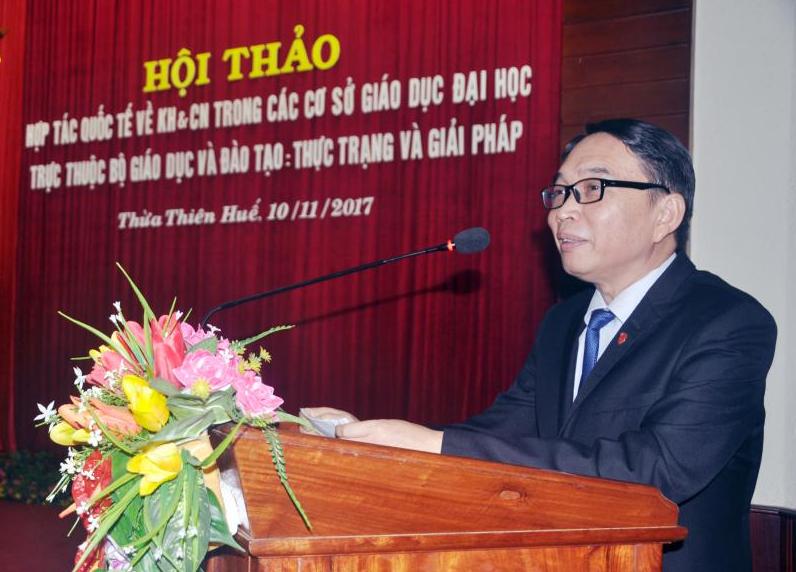 Exchanging experiences and promoting cooperation on science and technology