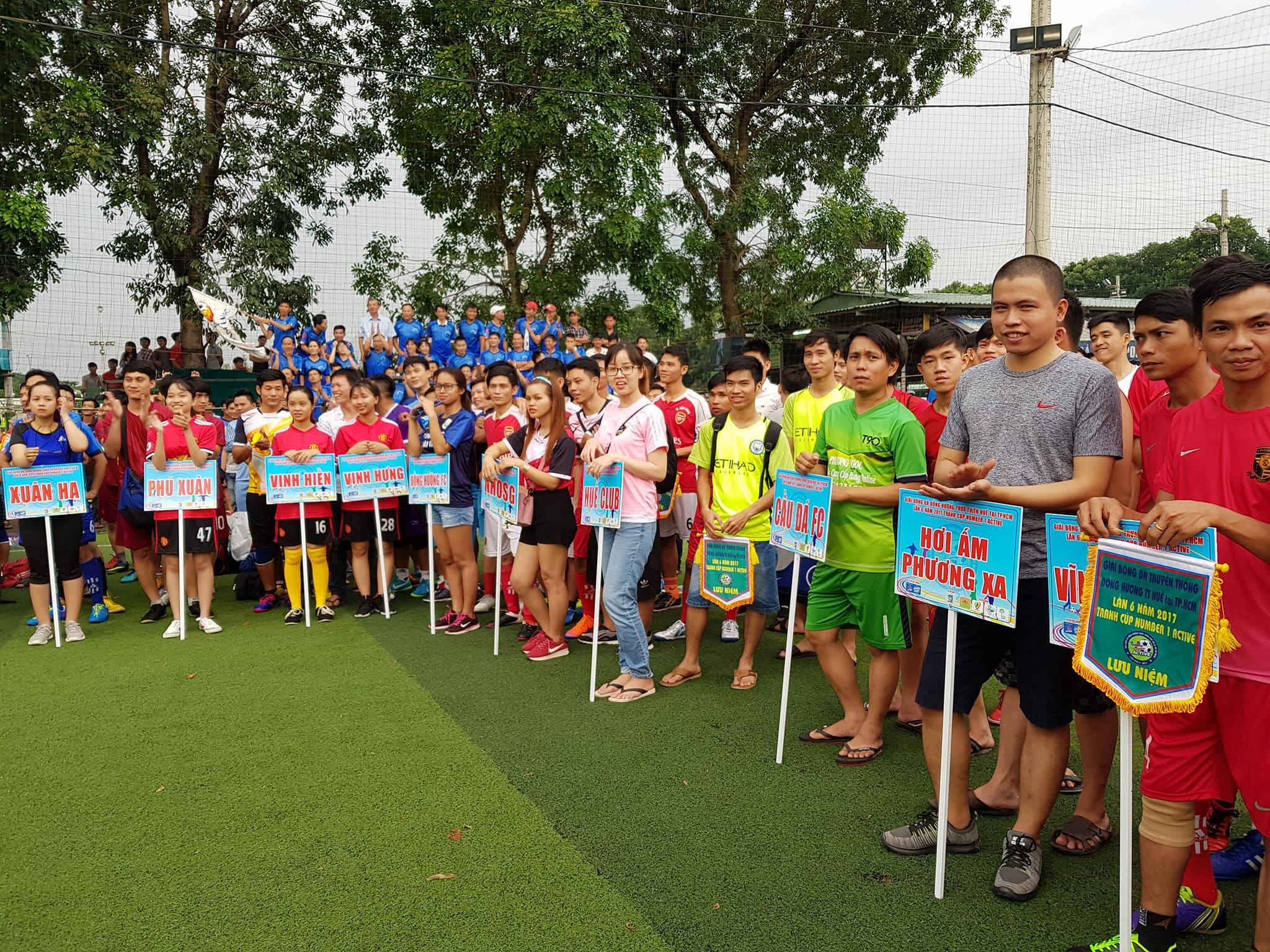 Bạn trẻ TP Hồ Chí Minh quyên góp 10 triệu đồng hỗ trợ quê nhà