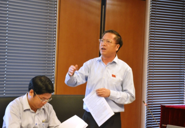 Phát triển kinh tế kết hợp với quốc phòng, an ninh phải luôn song hành