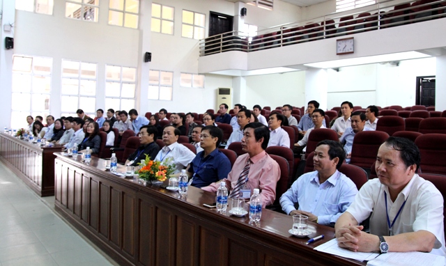 Nâng ngạch chuyên viên chính khối Đảng, Mặt trận và các đoàn thể