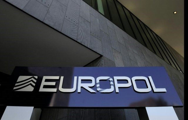 Europol triệt phá tổ chức tội phạm xuyên quốc gia, bắt 40 đối tượng
