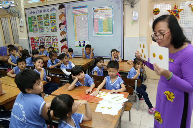 Lùi chương trình phổ thông mới vẫn phải gấp rút