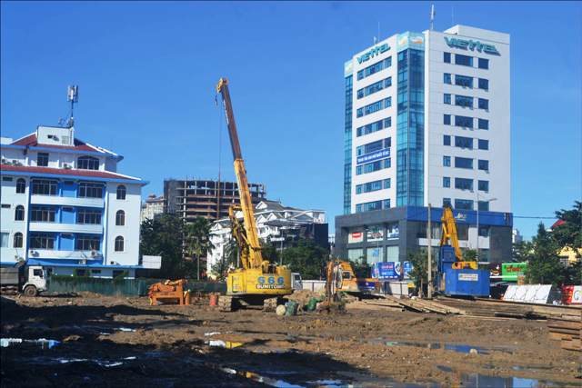 Các dự án chậm tiến độ Xem xét mọi khả năng trước khi thu hồi