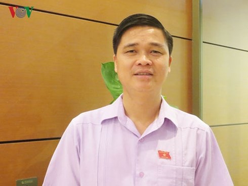 ĐBQH đề xuất miễn học phí ở cấp Mầm non trước khi miễn ở cấp THCS