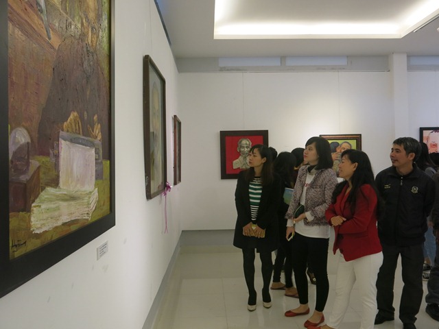 Triển lãm 40 tác phẩm mỹ thuật về Bác Hồ