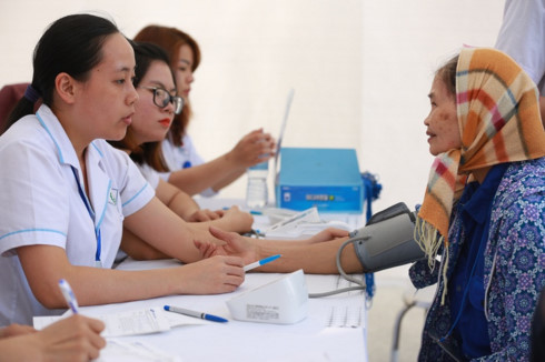 Thay đổi cách tính lương hưu từ 1 1 2018 Nhiều người xin nghỉ hưu non