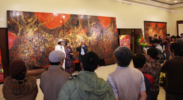 “Thien – Dia – Nhan” exhibition of artist Truong Be