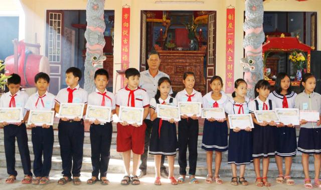 Làng khuyến học