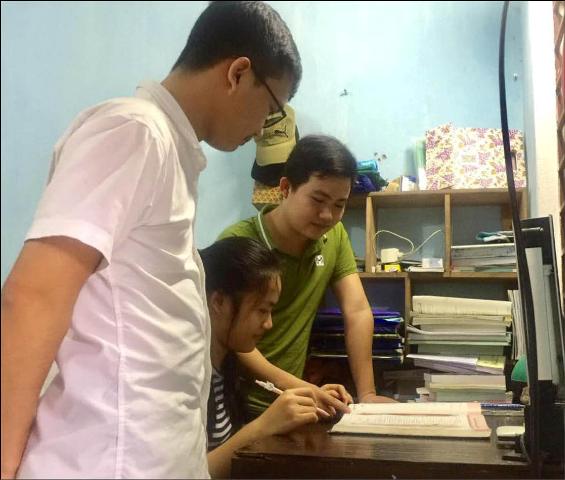 Ba anh em ruột cùng học đại học Y Dược Huế