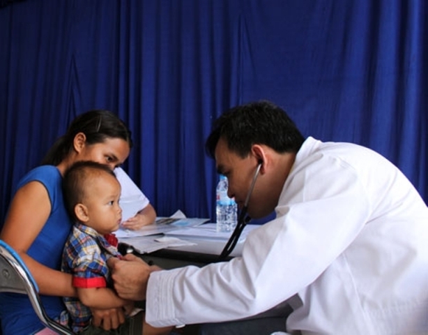 Khám, sàng lọc bệnh tim bẩm sinh miễn phí cho trẻ em