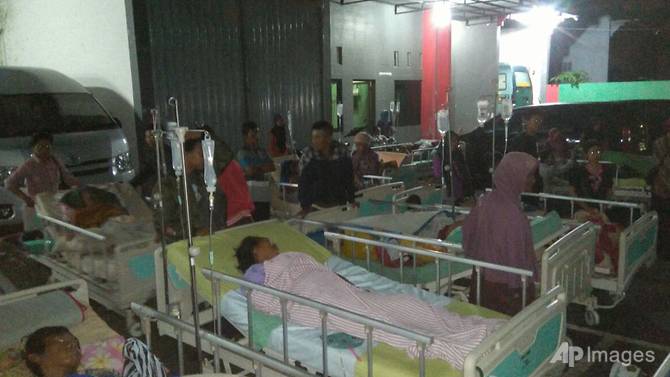 Indonesia Động đất mạnh 6,5 độ richter rung chuyển đảo Java
