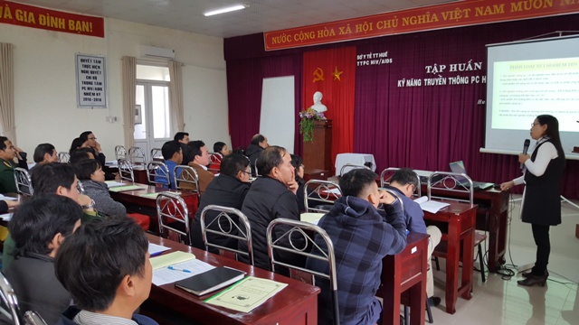 Nâng cao kỹ năng truyền thông phòng chống HIV AIDS