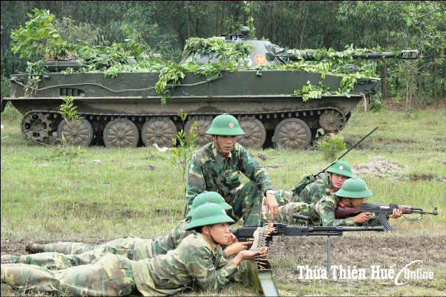 Trưởng thành qua huấn luyện, diễn tập