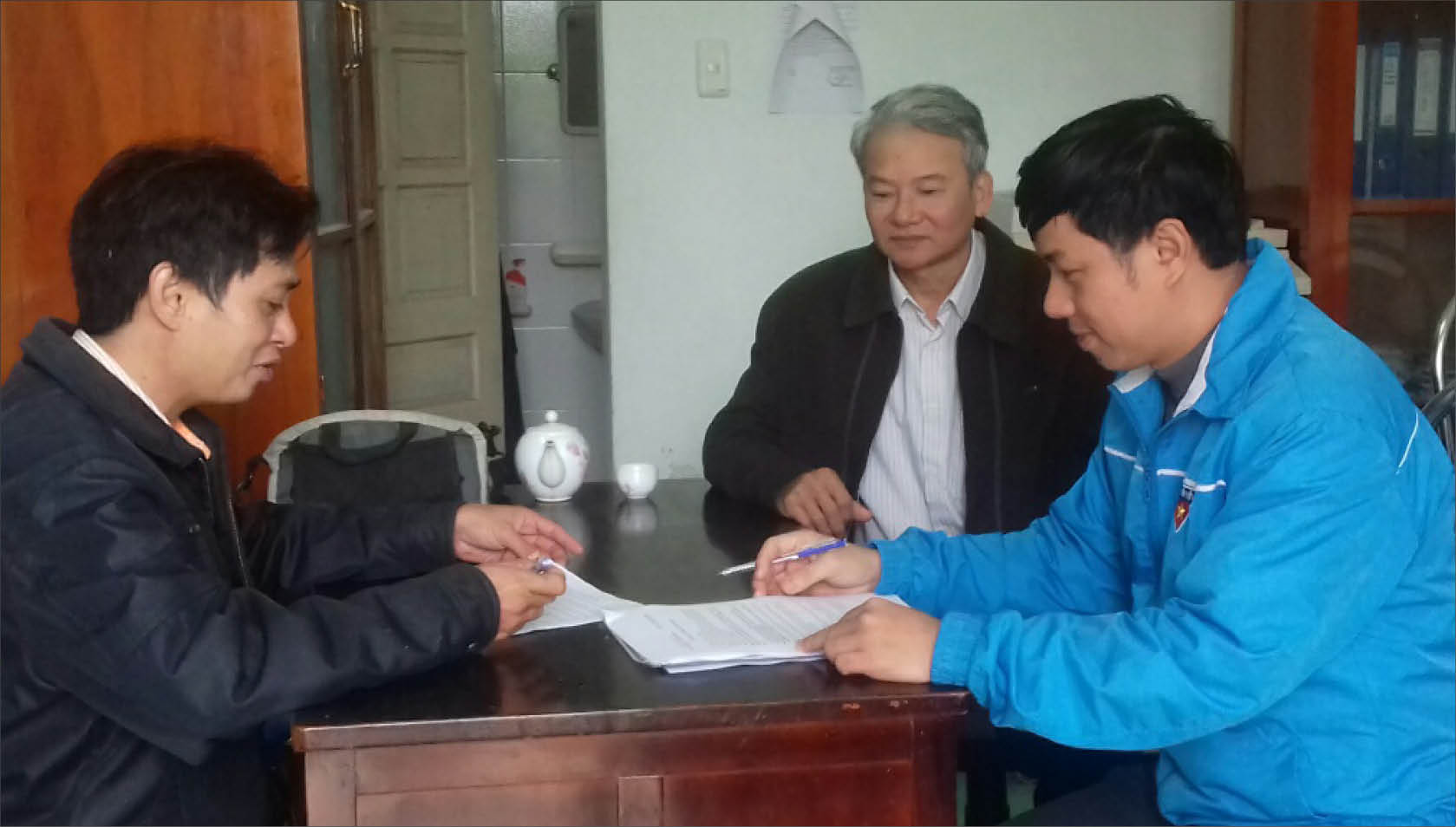 Thu quỹ thanh niên, lệ phí ôn tập thi lại ở Trường THPT Bình Điền Thực hiện theo đúng quy định