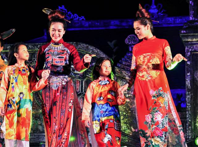 Những sắc màu không cũ