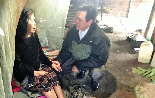 Xã ấm no, đồn vững mạnh