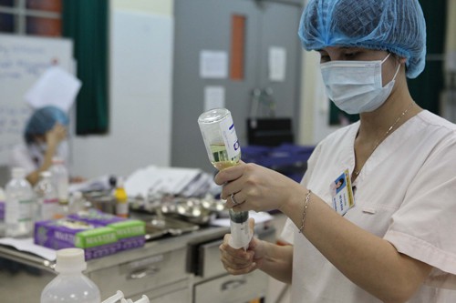 Triệt nạn nâng giá thuốc BHYT